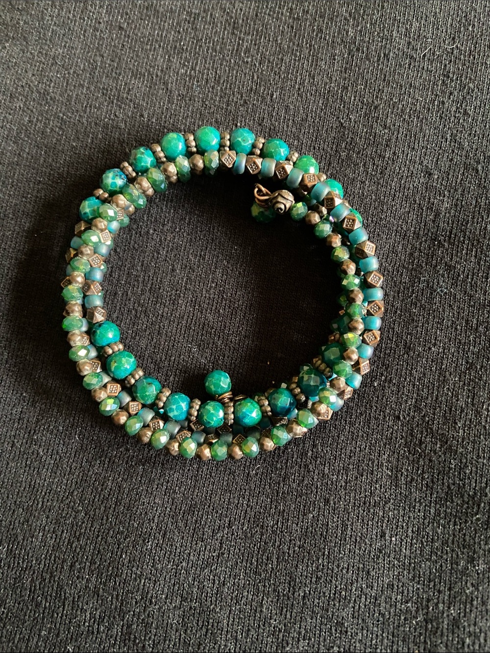 Czech-glass Beaded Memory Coil Bracelet - Women's Fashion Jewelry